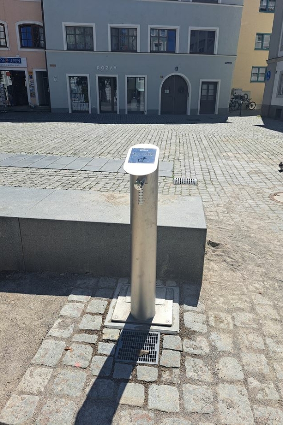 The drinking water fountain at Rathausplatz